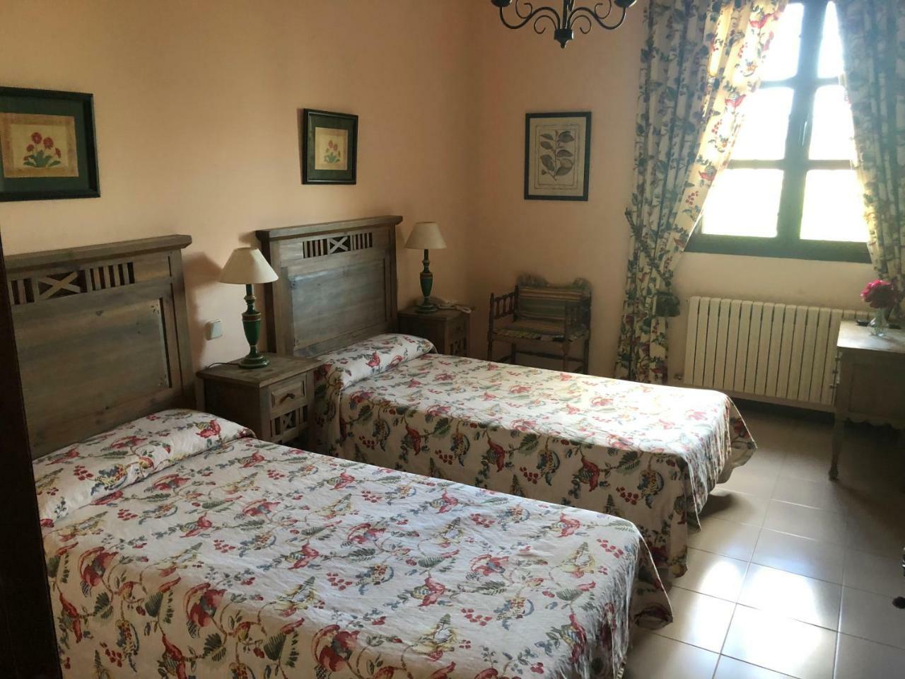 Hostal Las Paneras อาบีลา ภายนอก รูปภาพ