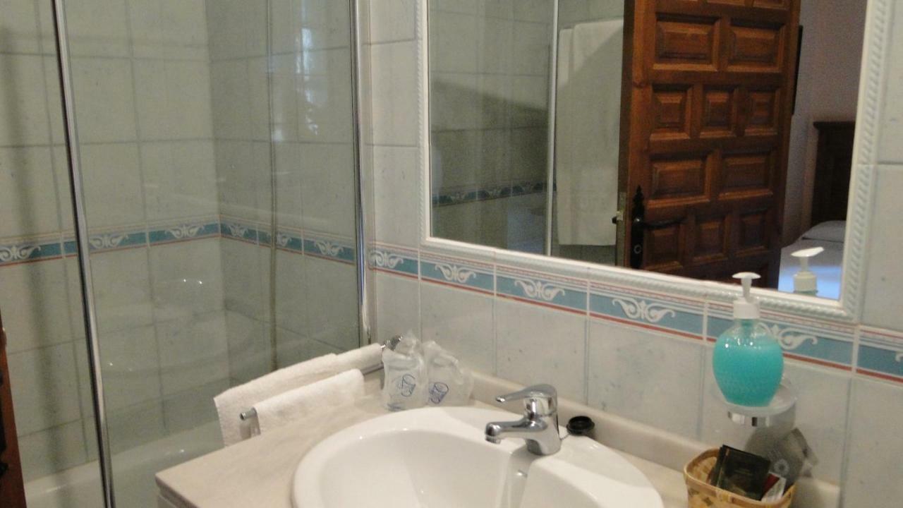 Hostal Las Paneras อาบีลา ภายนอก รูปภาพ