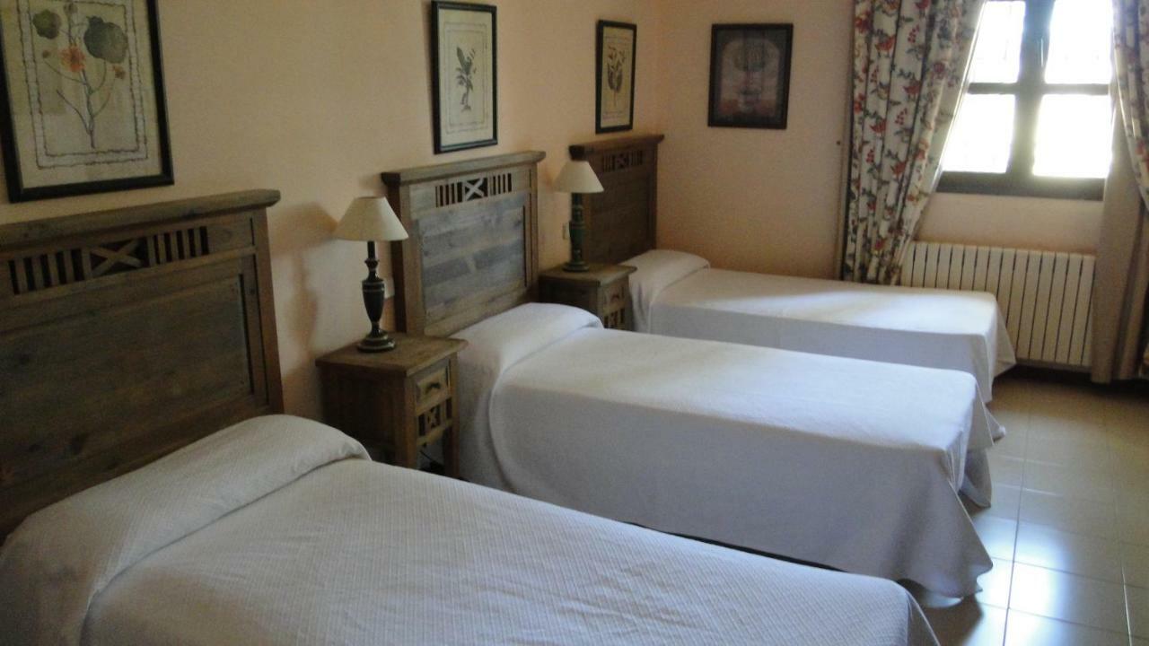 Hostal Las Paneras อาบีลา ภายนอก รูปภาพ