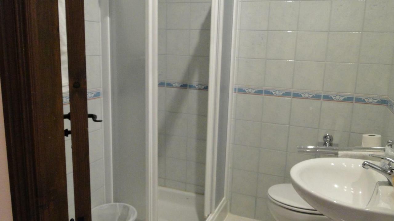 Hostal Las Paneras อาบีลา ภายนอก รูปภาพ